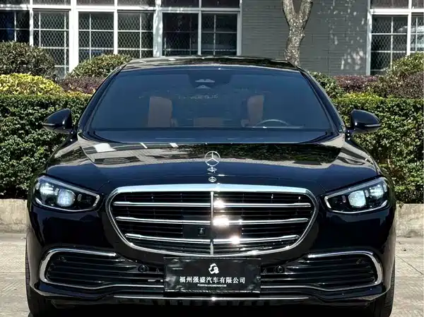 Mercedes-Benz S-Class 2023
