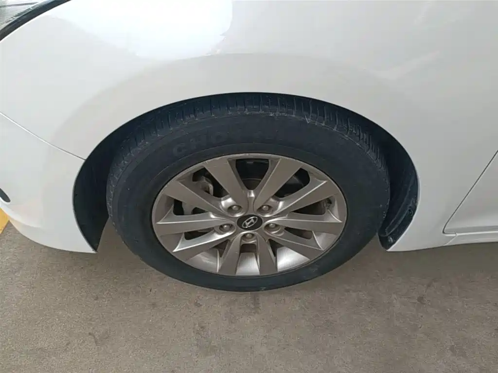 Hyundai Mistra 2015 — фото 23