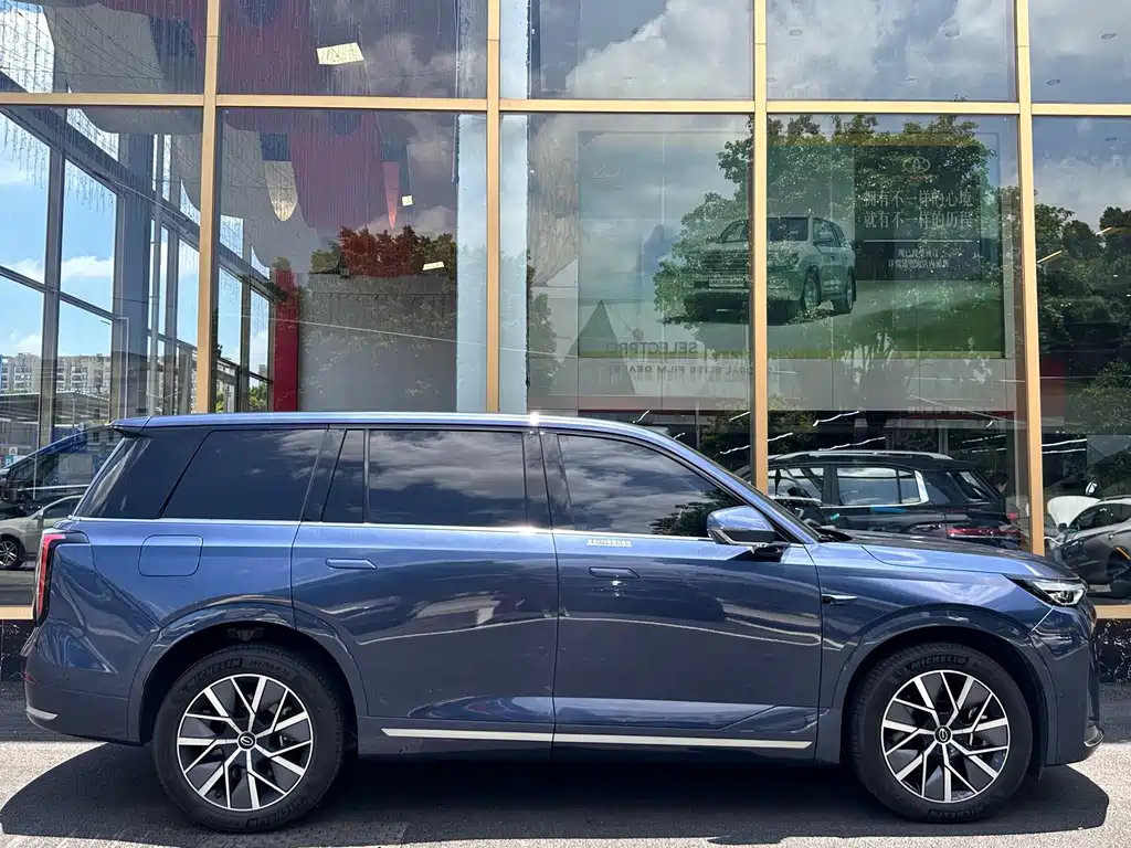 GAC Trumpchi S9 2025 — фото 18