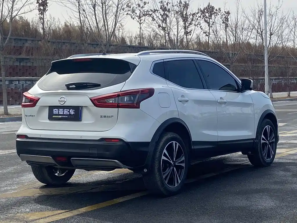 Nissan Qashqai 2022 — фото 18