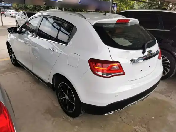 Geely Emgrand 2016