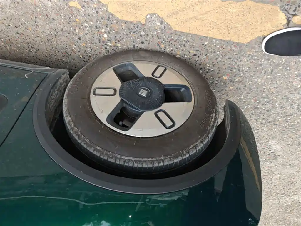 Baojun KiWi EV 2023 — фото 23