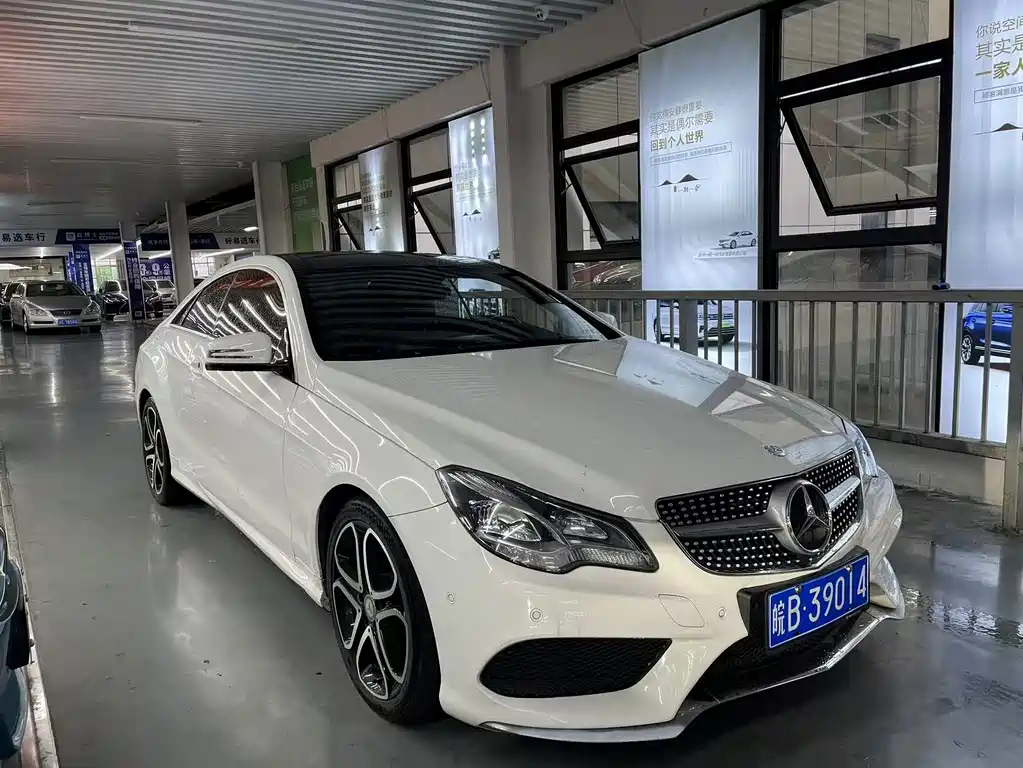 Mercedes-Benz E-Class 2015
