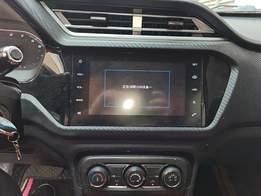 Chery Tiggo 3x 2018 — фото 13
