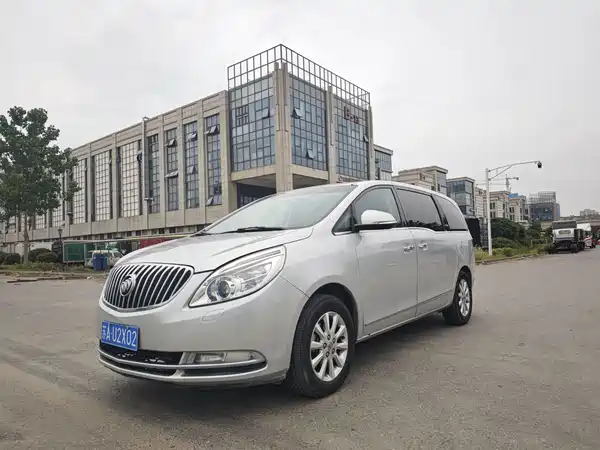 Buick GL8 2013