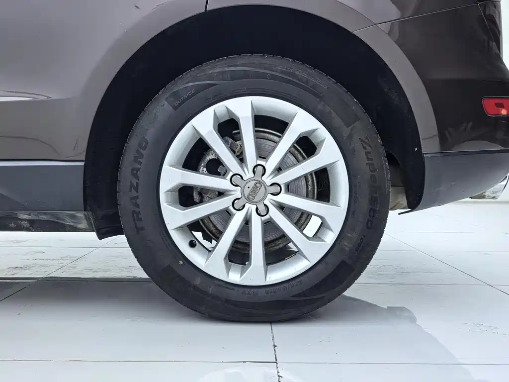 Audi Q5 2015 — фото 28