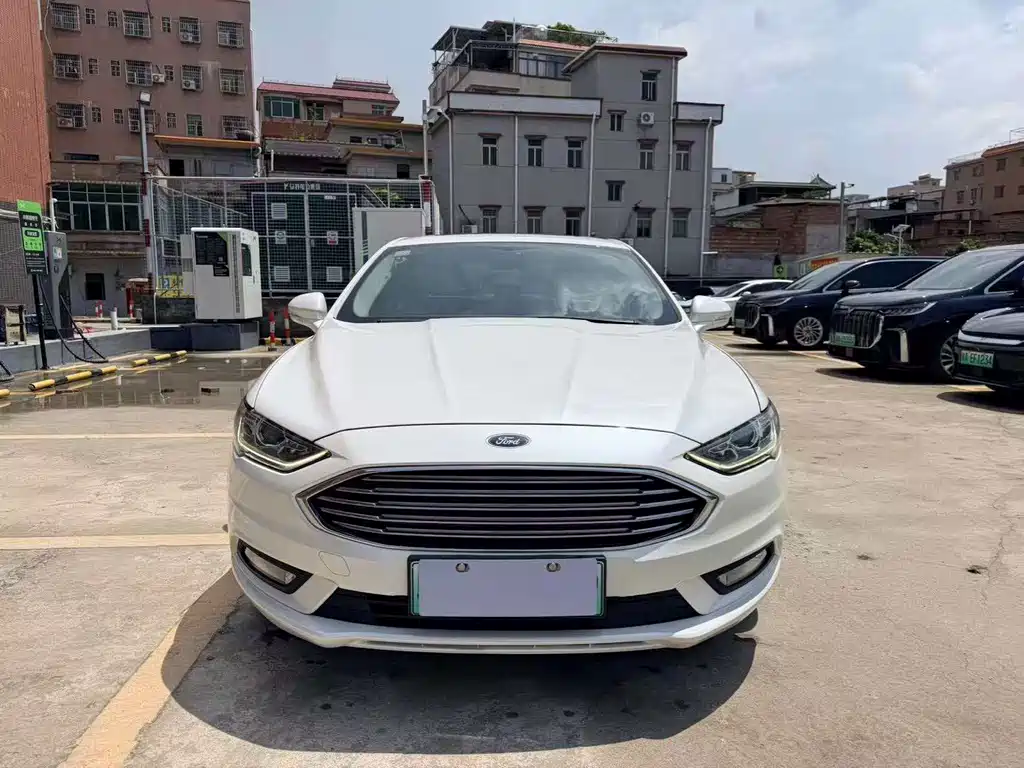 Ford Mondeo New Energy 2018 — фото 2