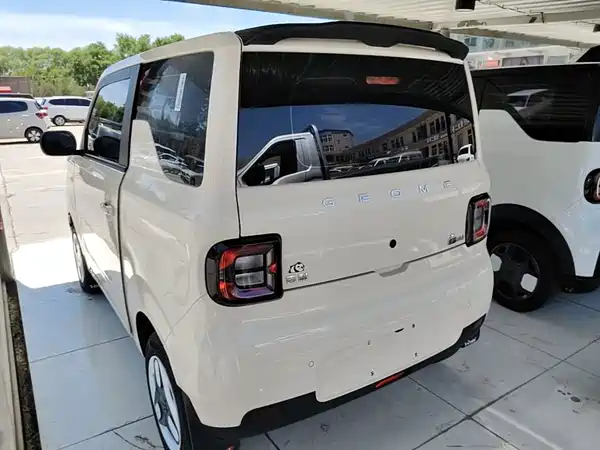 Geely Galaxy Panda 2025