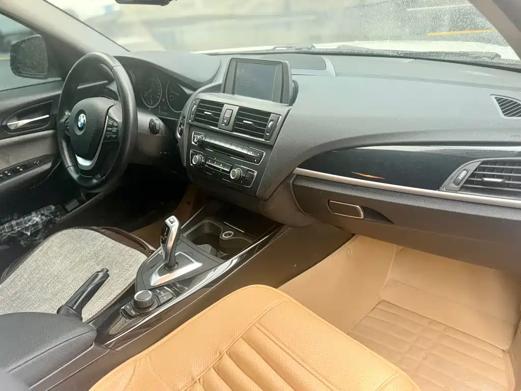 BMW 1 Series 2014 — фото 13
