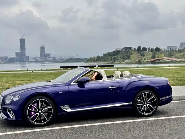 Bentley Continental 2024