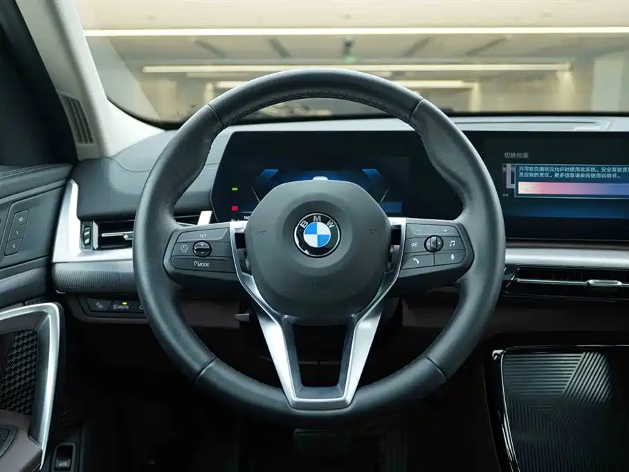 BMW X2 2025 — фото 18