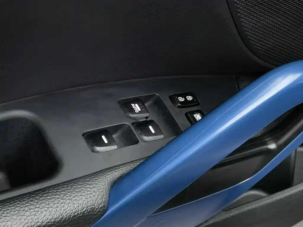 Hyundai Veloster 2014 — фото 9
