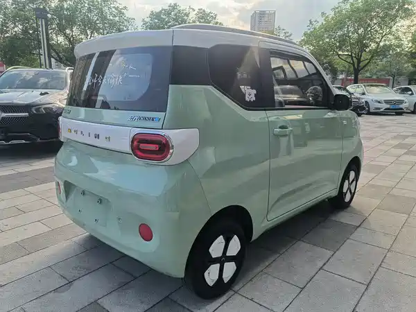 Wuling Hongguang MINIEV 2024