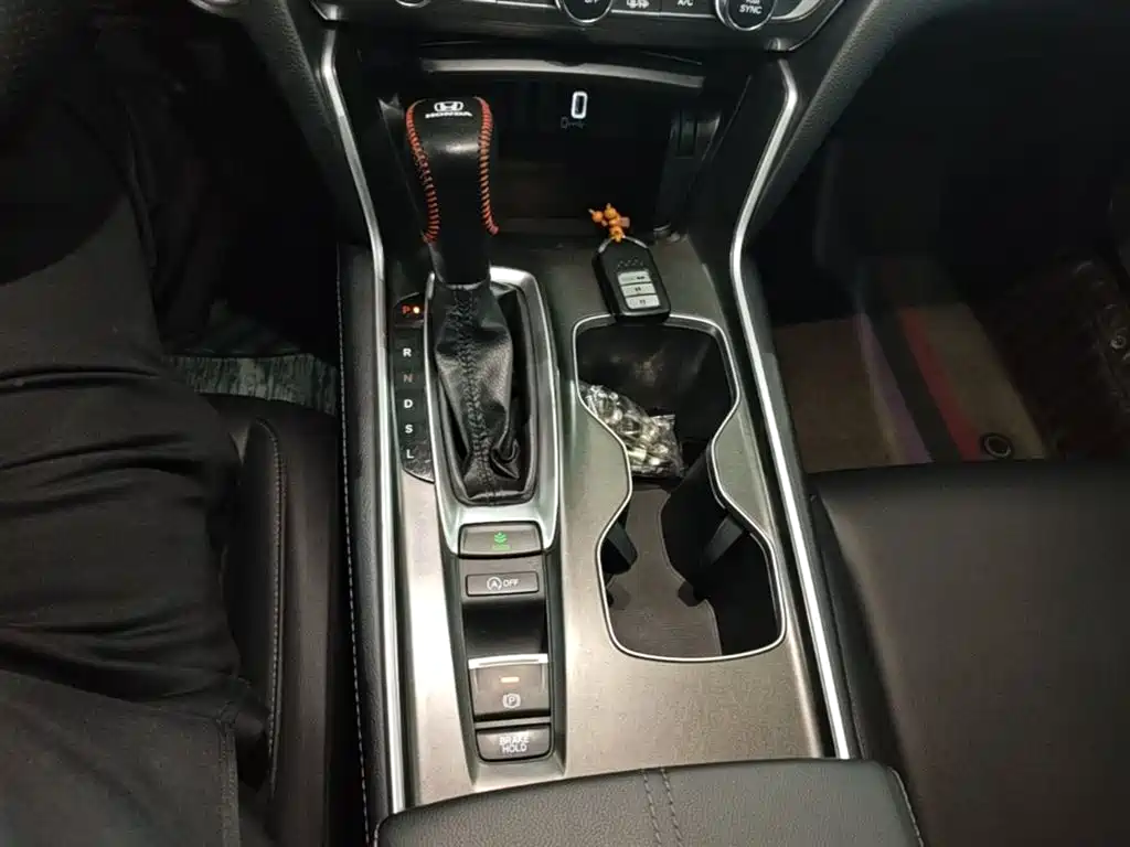 Honda Accord 2023 — фото 14