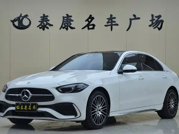 Mercedes-Benz C-Class 2024
