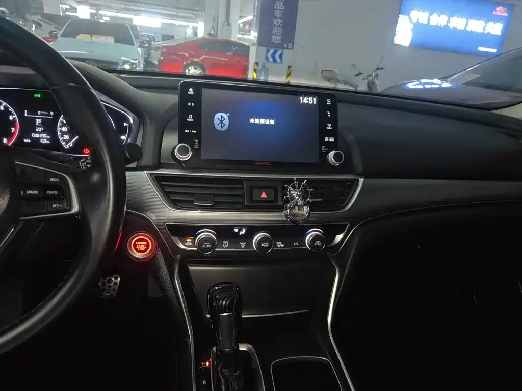 Honda Accord 2019 — фото 13