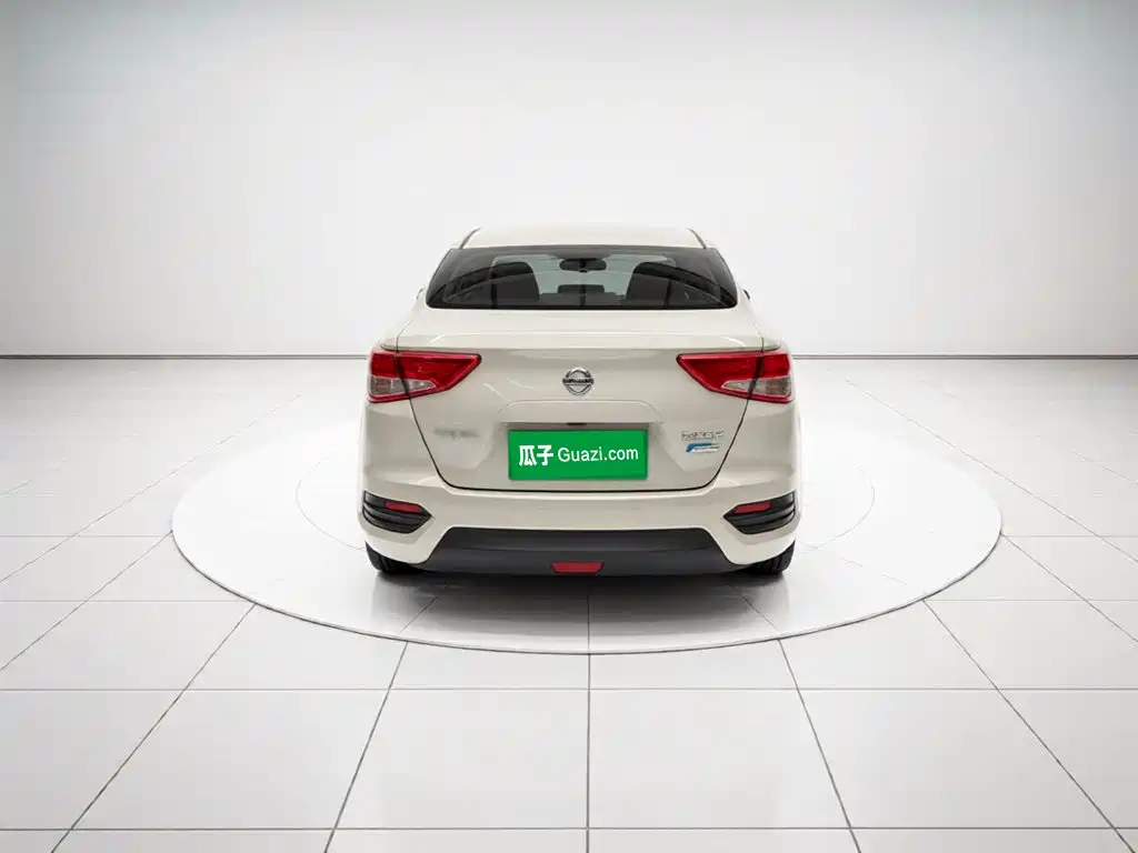 Nissan Bluebird 2018
