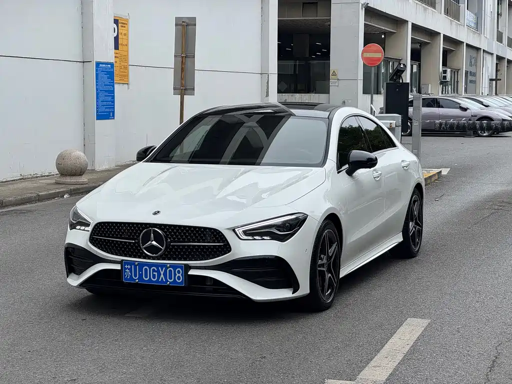 Mercedes-Benz CLA 2025