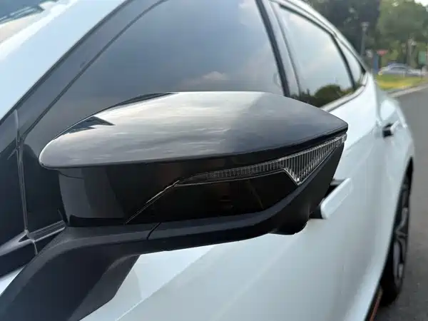 Changan UNI-V 2022