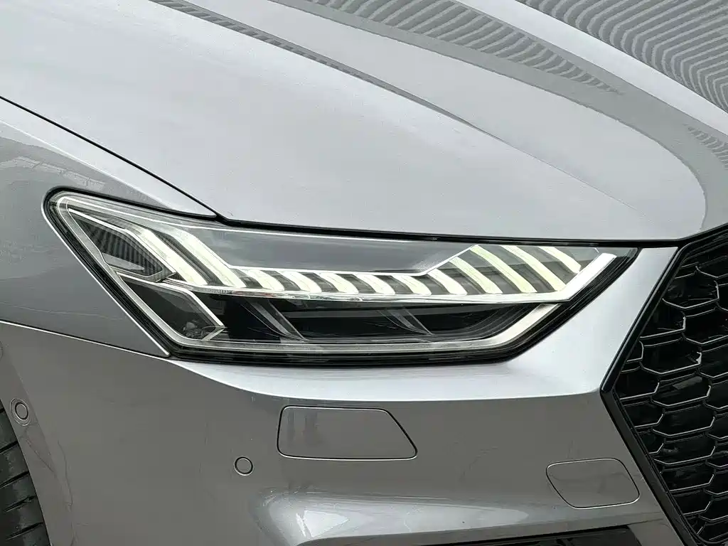 Audi A7L 2024 — фото 3