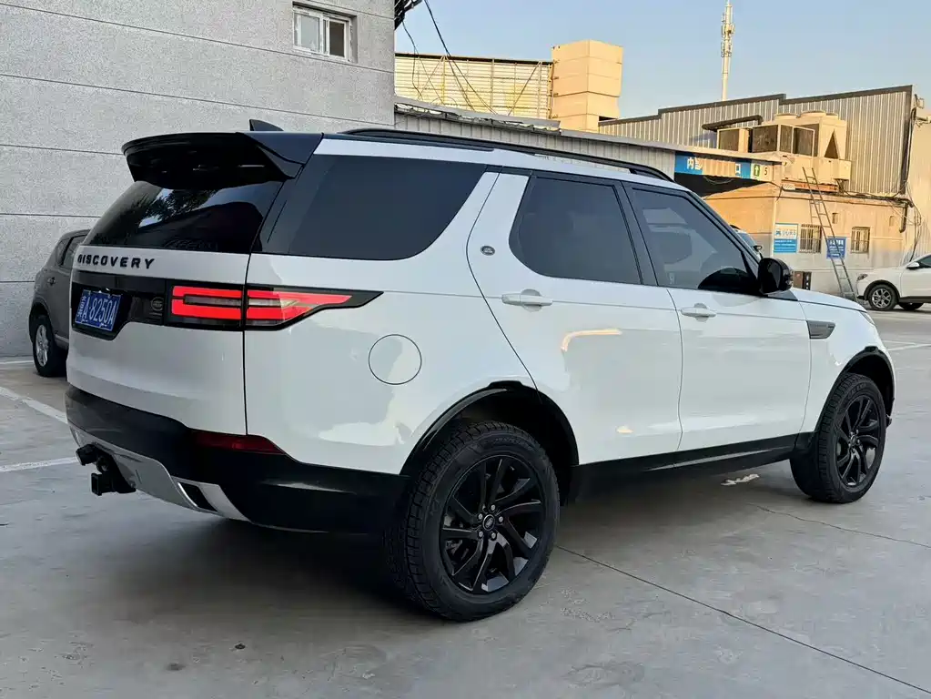 Land Rover Discovery 2020 — фото 4
