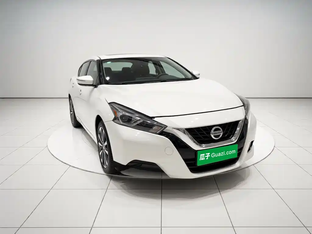 Nissan Bluebird 2018