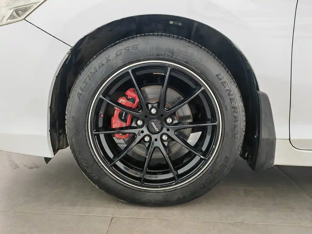 Honda Accord 2014 — фото 17