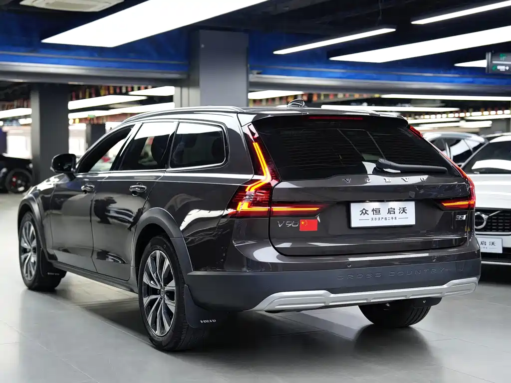 Volvo V90 2023 — фото 6