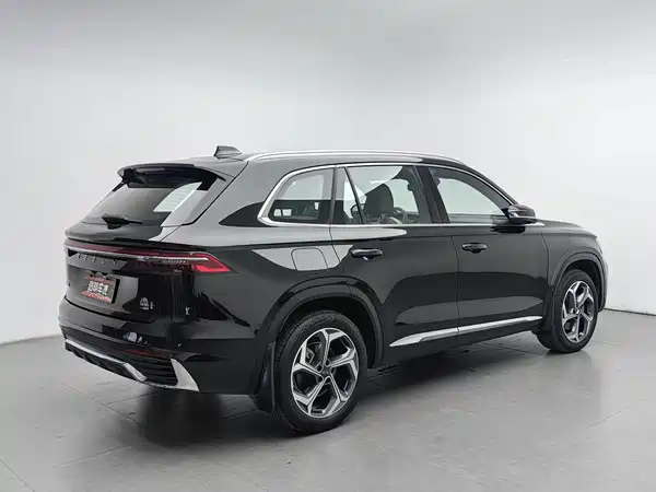 Geely Xingyue L 2024