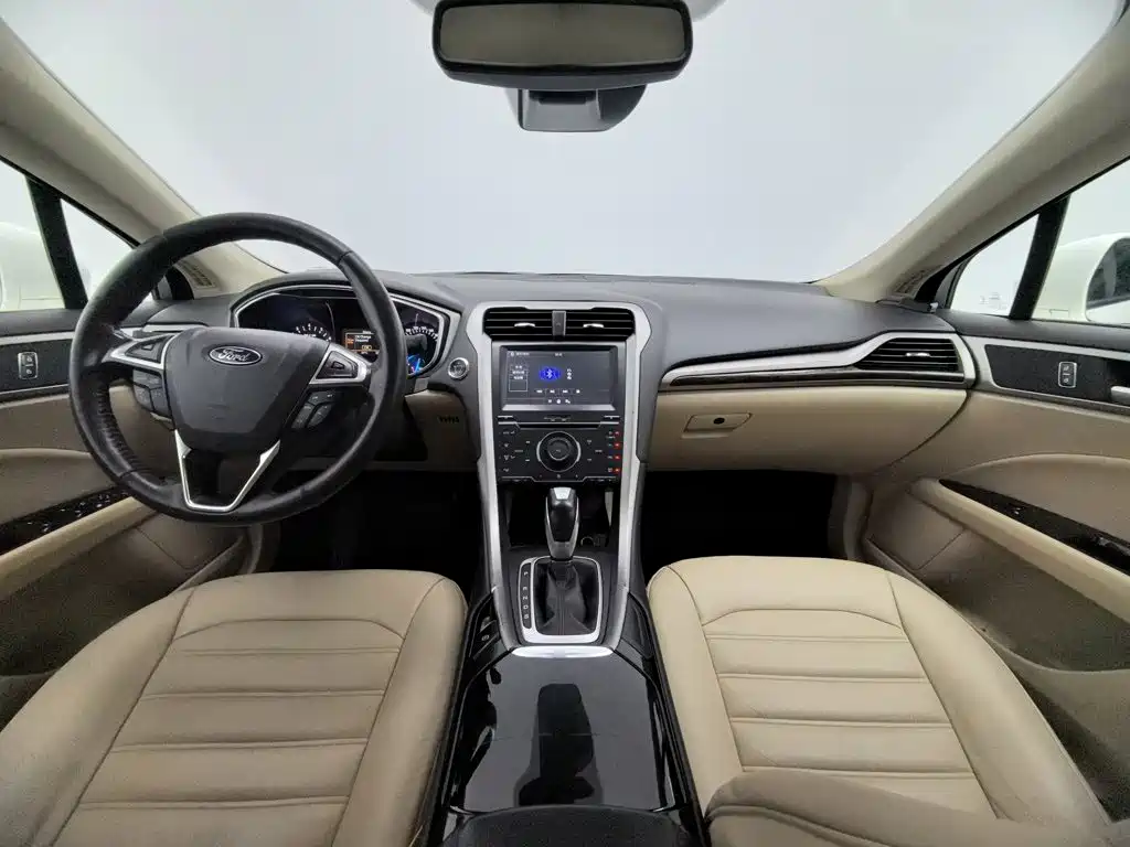 Ford Mondeo 2014 — фото 5