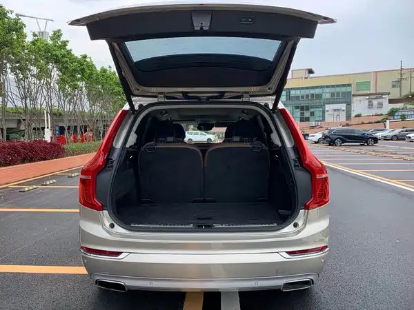 Volvo XC90 2017