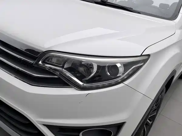 FAW Senya R7 2017
