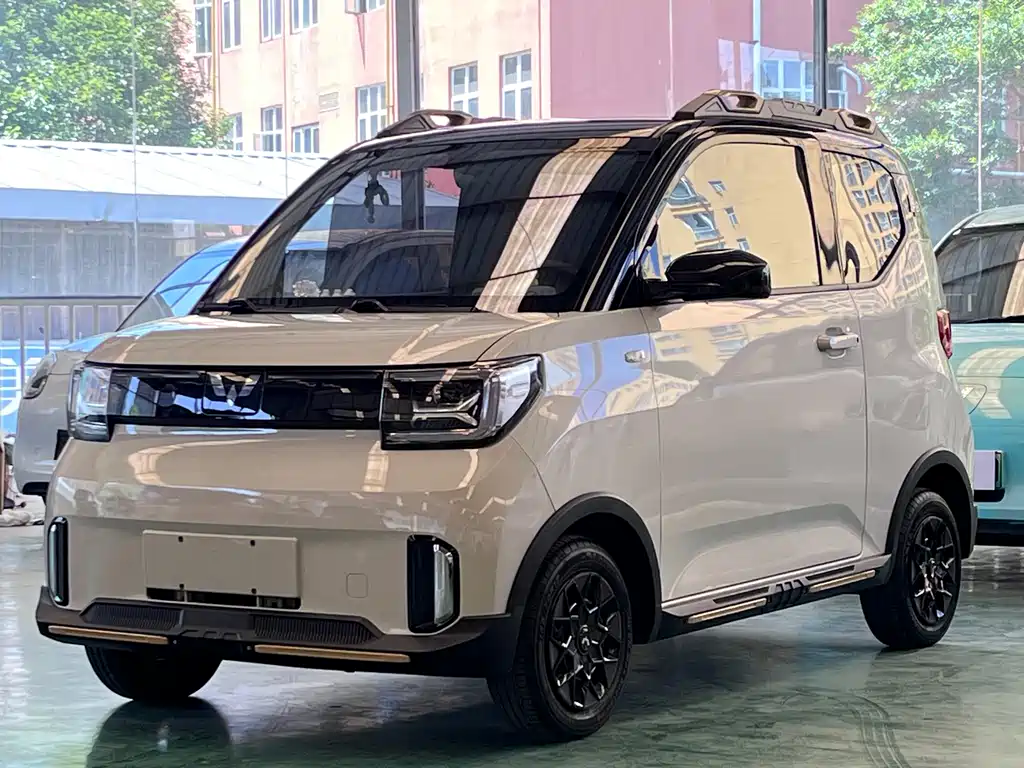 Wuling MINIEV 2023 — фото 1