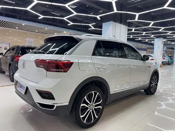 Volkswagen T-Roc 2019