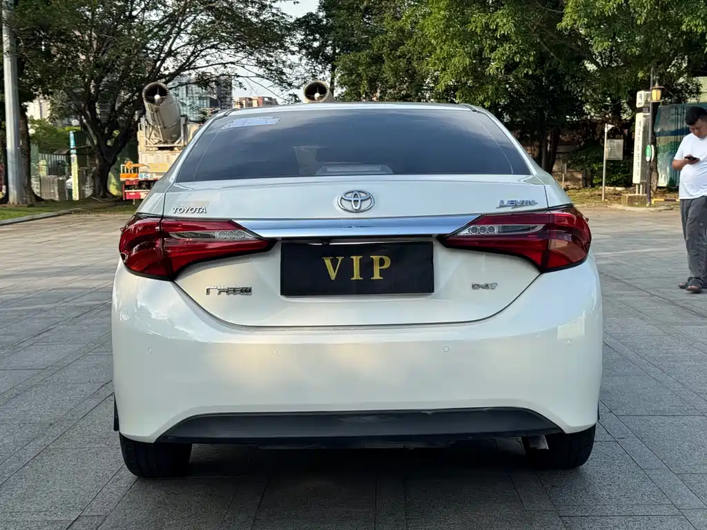 Toyota Levin 2017 — фото 13