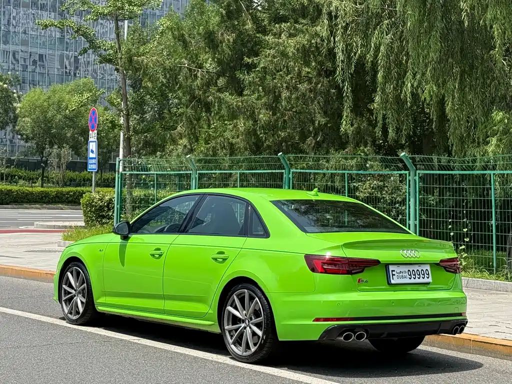 Audi S4 2019