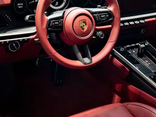 Porsche 911 2023