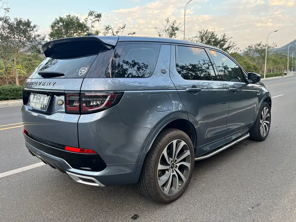 Land Rover Discovery Sport 2021 — фото 15