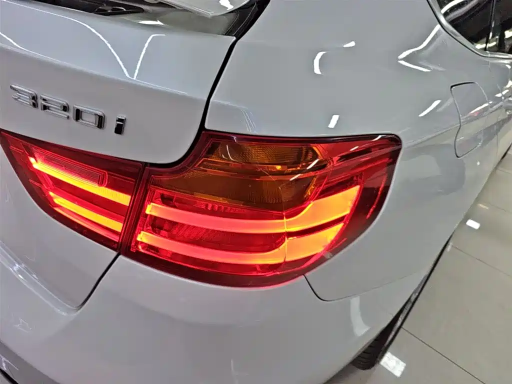 BMW 3 Series GT 2016 — фото 8