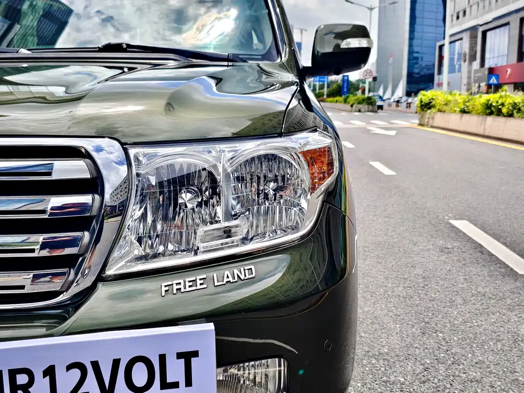 Toyota Land Cruiser 2012 — фото 12