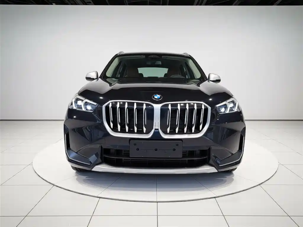 BMW X1 2023 — фото 3