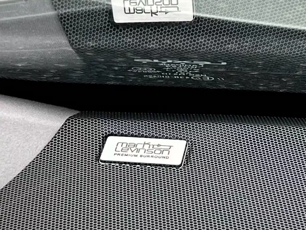 Lexus RX 2022 — фото 12