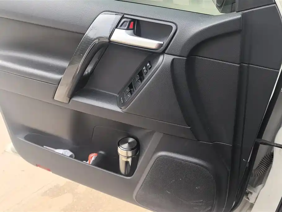 Toyota Prado 2018