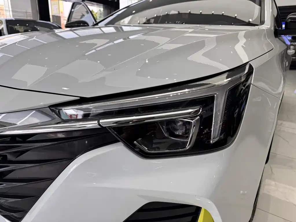 Roewe i6 MAX 2021 — фото 26