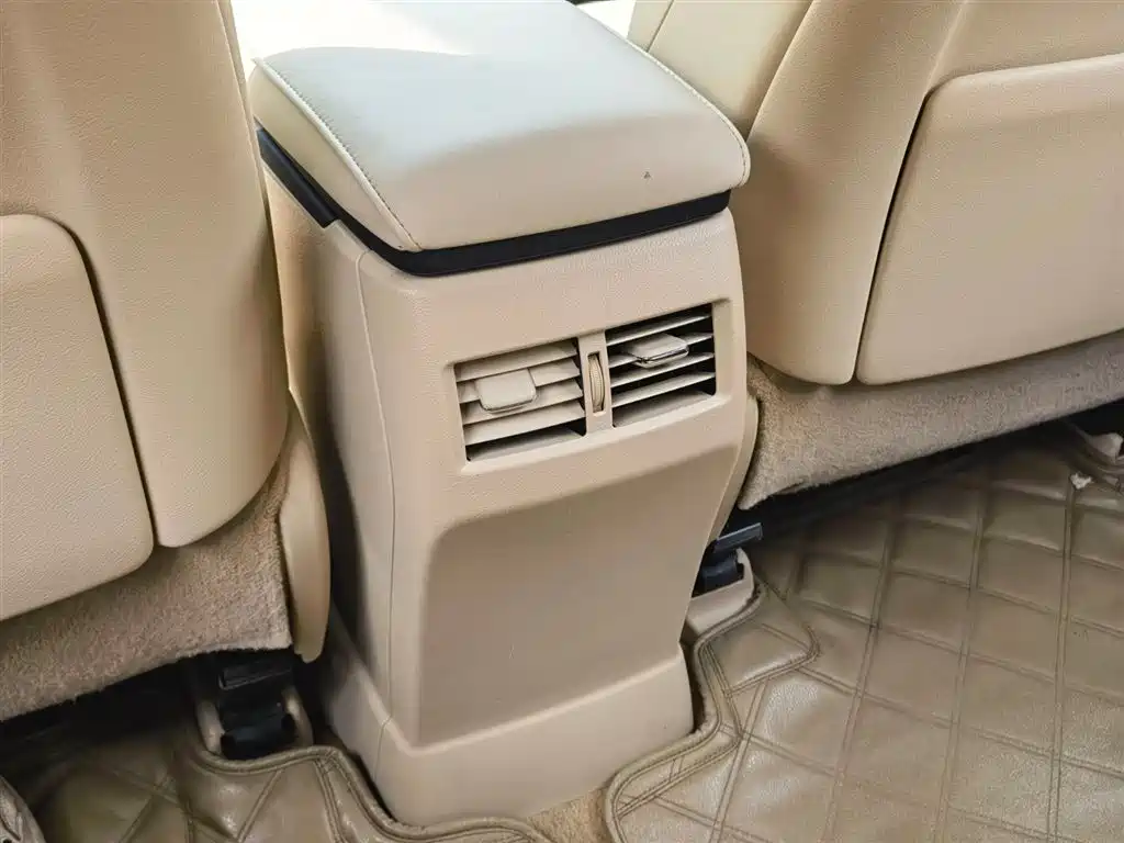Lexus RX Classic 2012 — фото 27