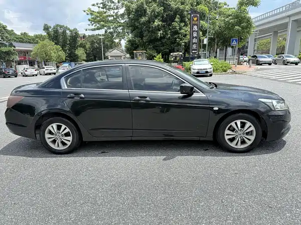 Honda Accord 2010