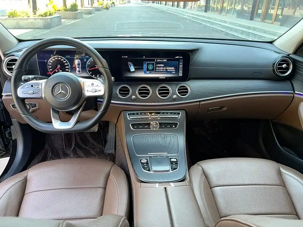 Mercedes-Benz E-Class 2020