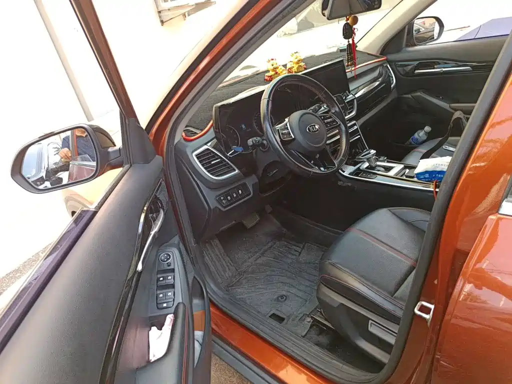 Kia KX3 2021 — фото 17
