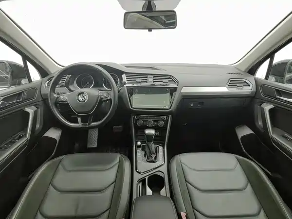Volkswagen Tiguan L 2020