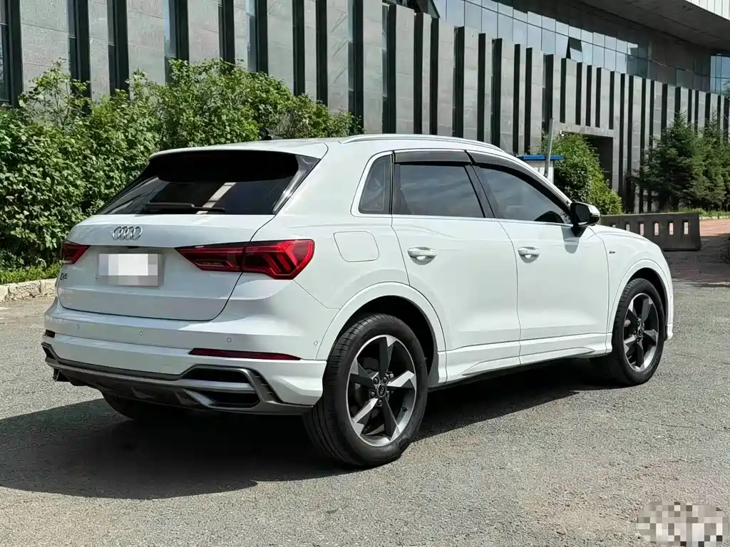 Audi Q3 2022